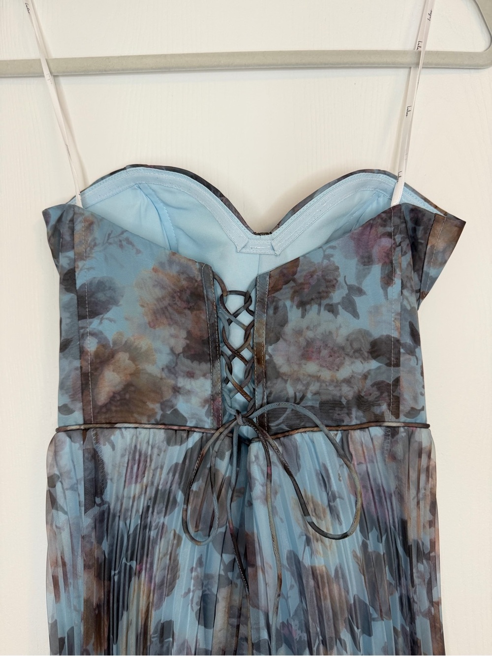 NWT Lulu's Beautiful Day Blue Multi Floral Print Organza Strapless Maxi Dress - Picture 7 of 12